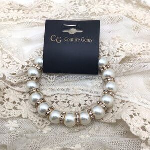 Couture Gems Womens 10mm Faux Pearl Rhinestone Stretch Bracelet